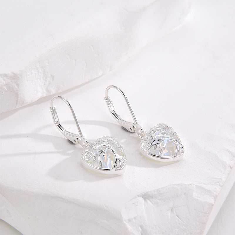 Heart-shaped Moonstone Earrings