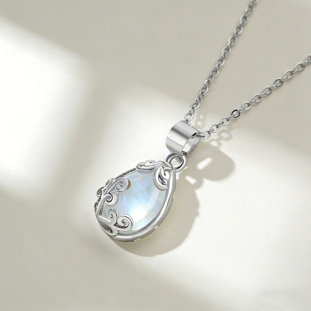 925 Sterling Silver Vined Moonstone Necklace