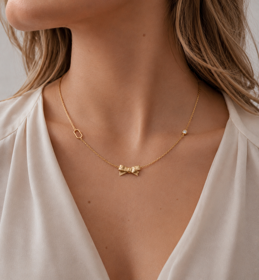 Bow Necklace