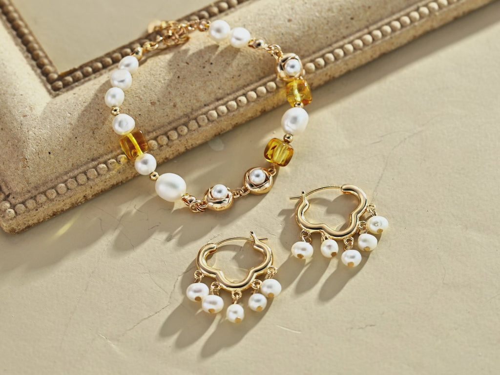 Natural Pearl and Amber Bracelet