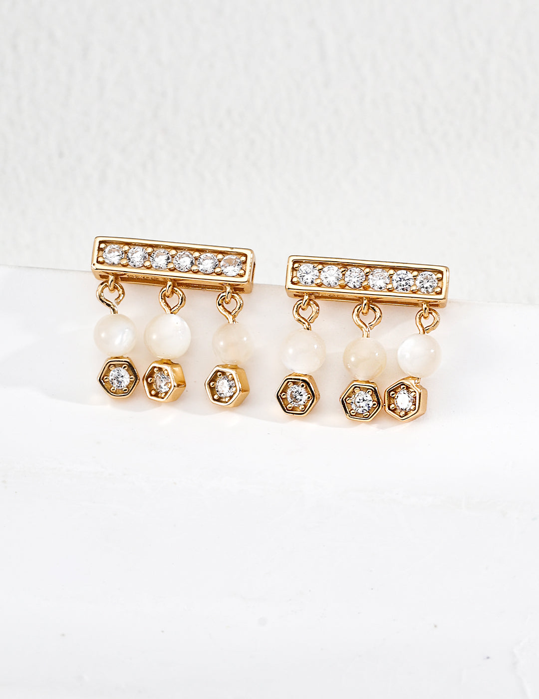 Mother-of-Pearl Zircon Earrings
