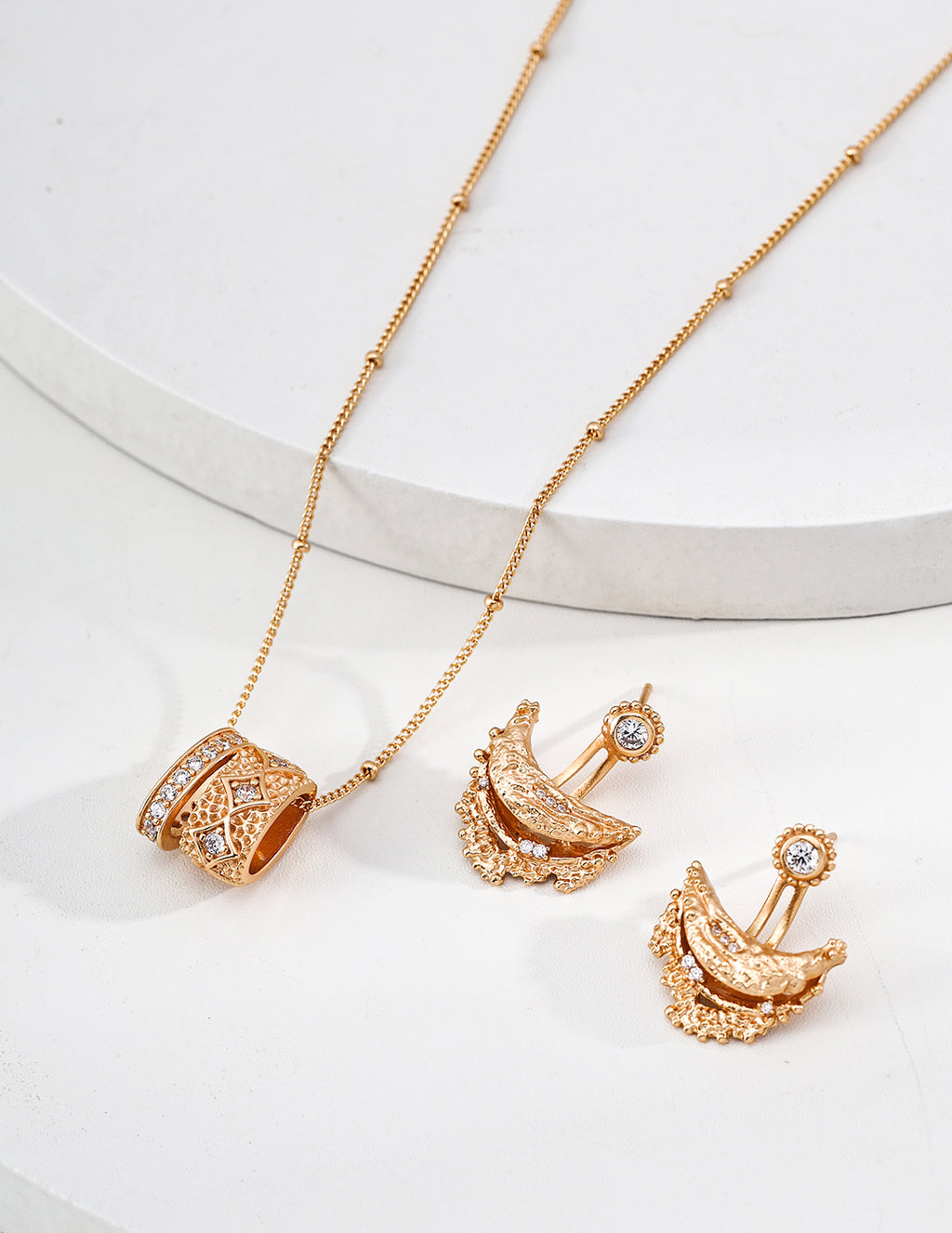 Retro Zircon Earrings