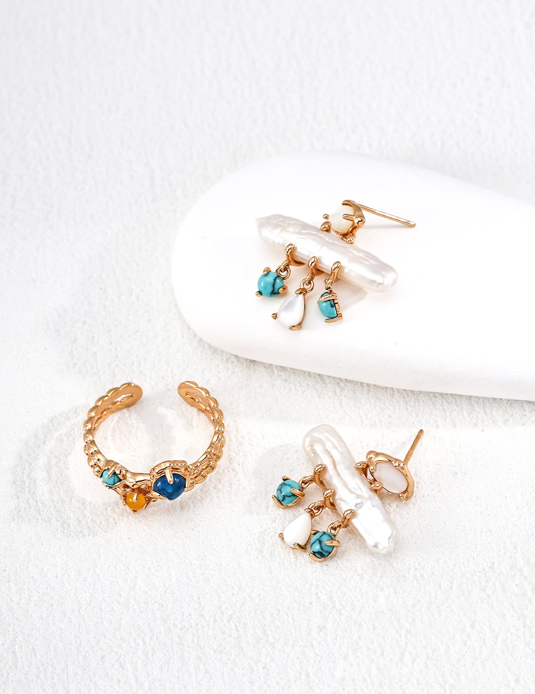 Natural Pearl Earrings