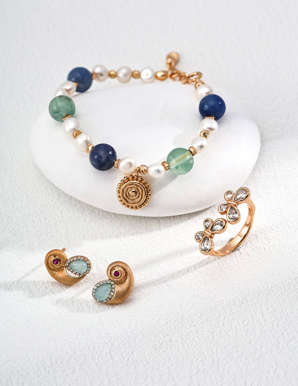 Vintage Natural Pearl Bracelet