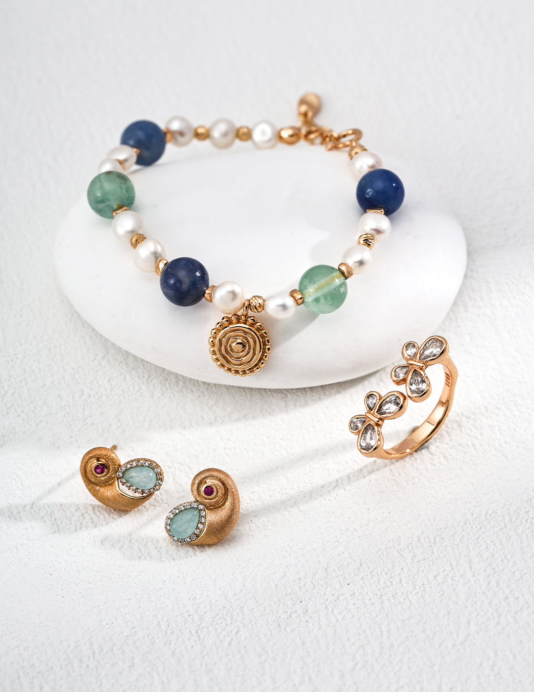 Vintage Natural Pearl Bracelet