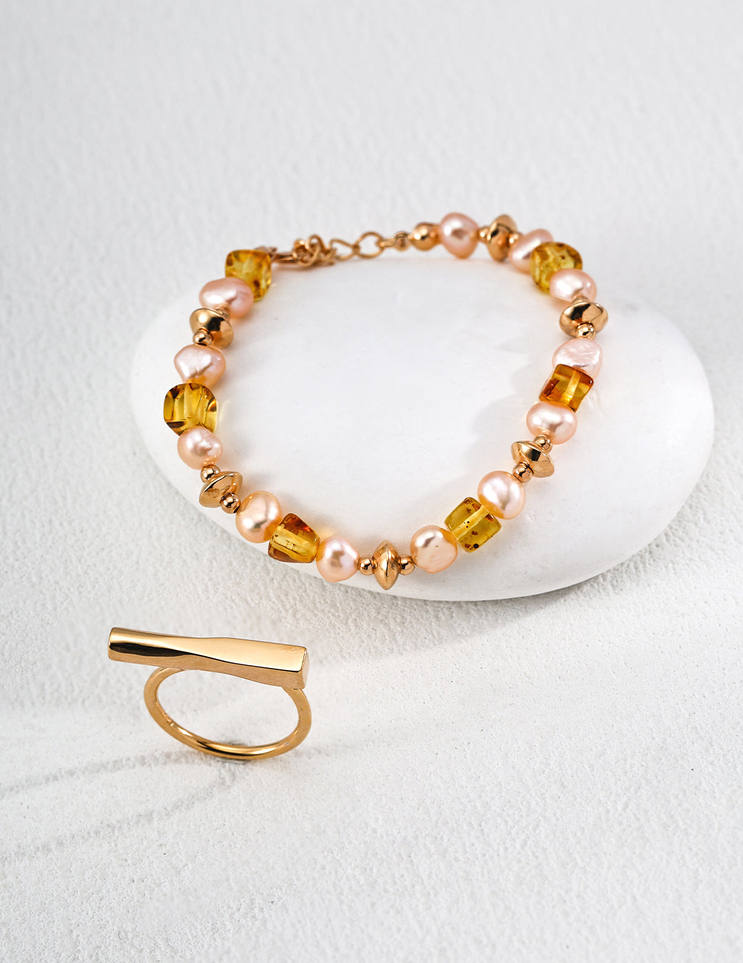 Natural Amber Champagne Pearl Bracelet