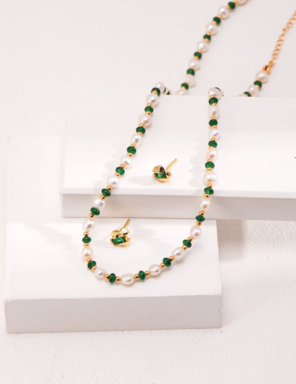 Pearl and Emerald Necklace