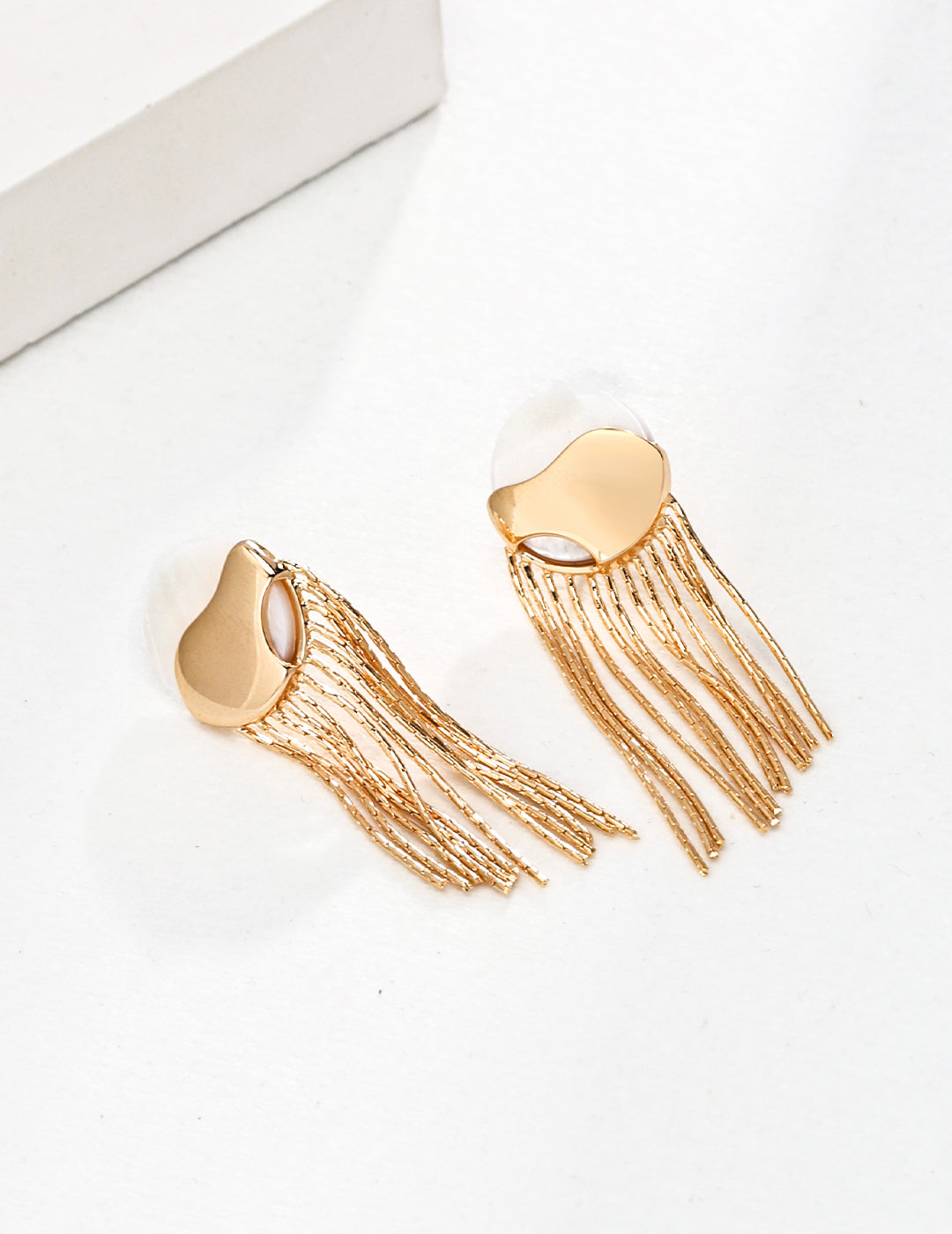 Minimalist Shell Earrings