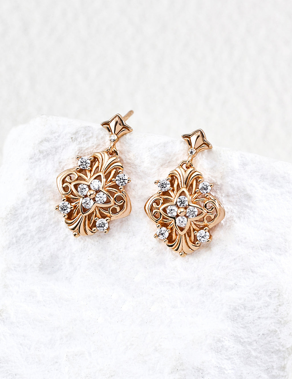 Zircon earrings