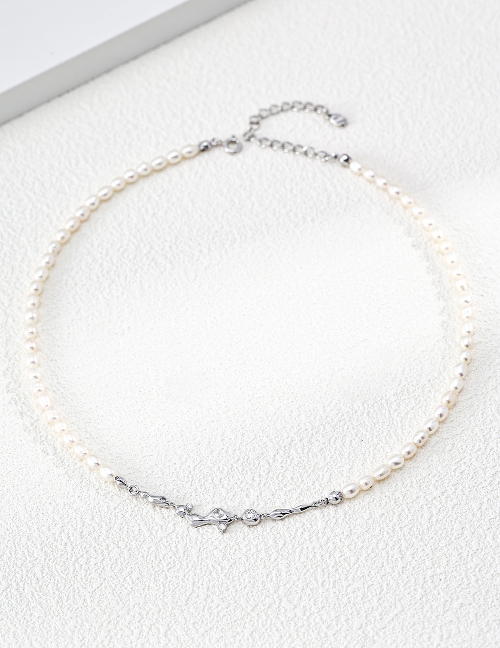 “Dreaming of the Milky Way” Zircon Necklace