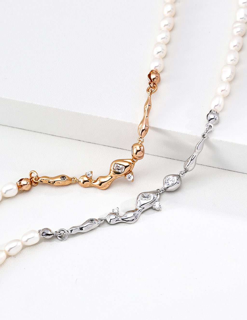 “Dreaming of the Milky Way” Zircon Necklace