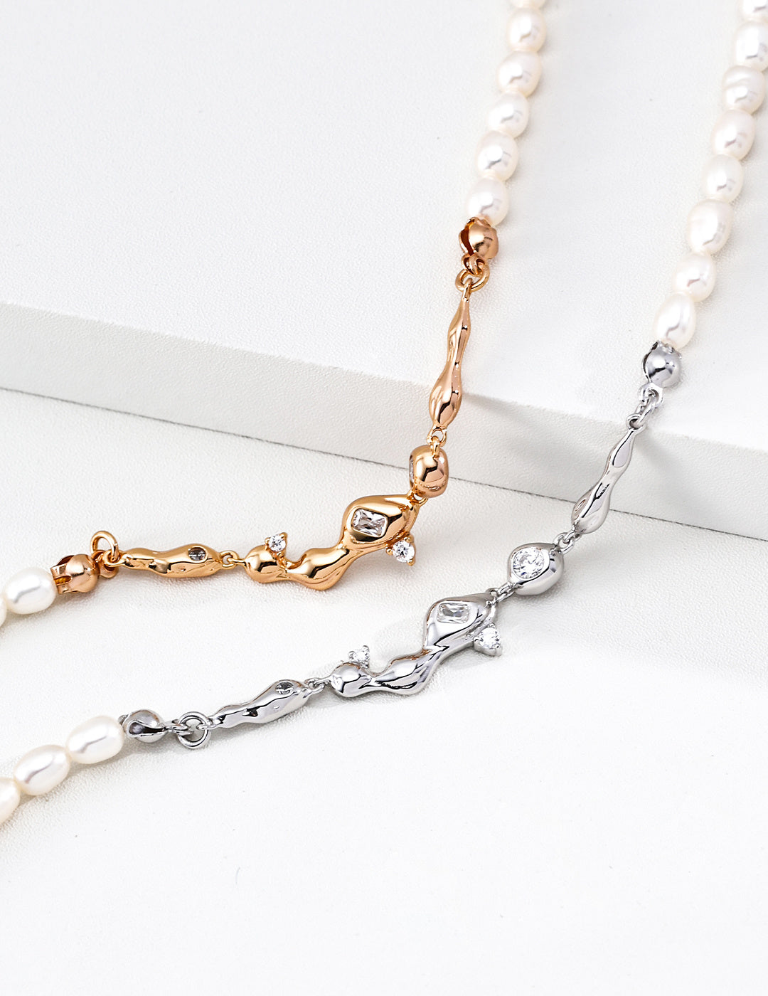 “Dreaming of the Milky Way” Zircon Necklace