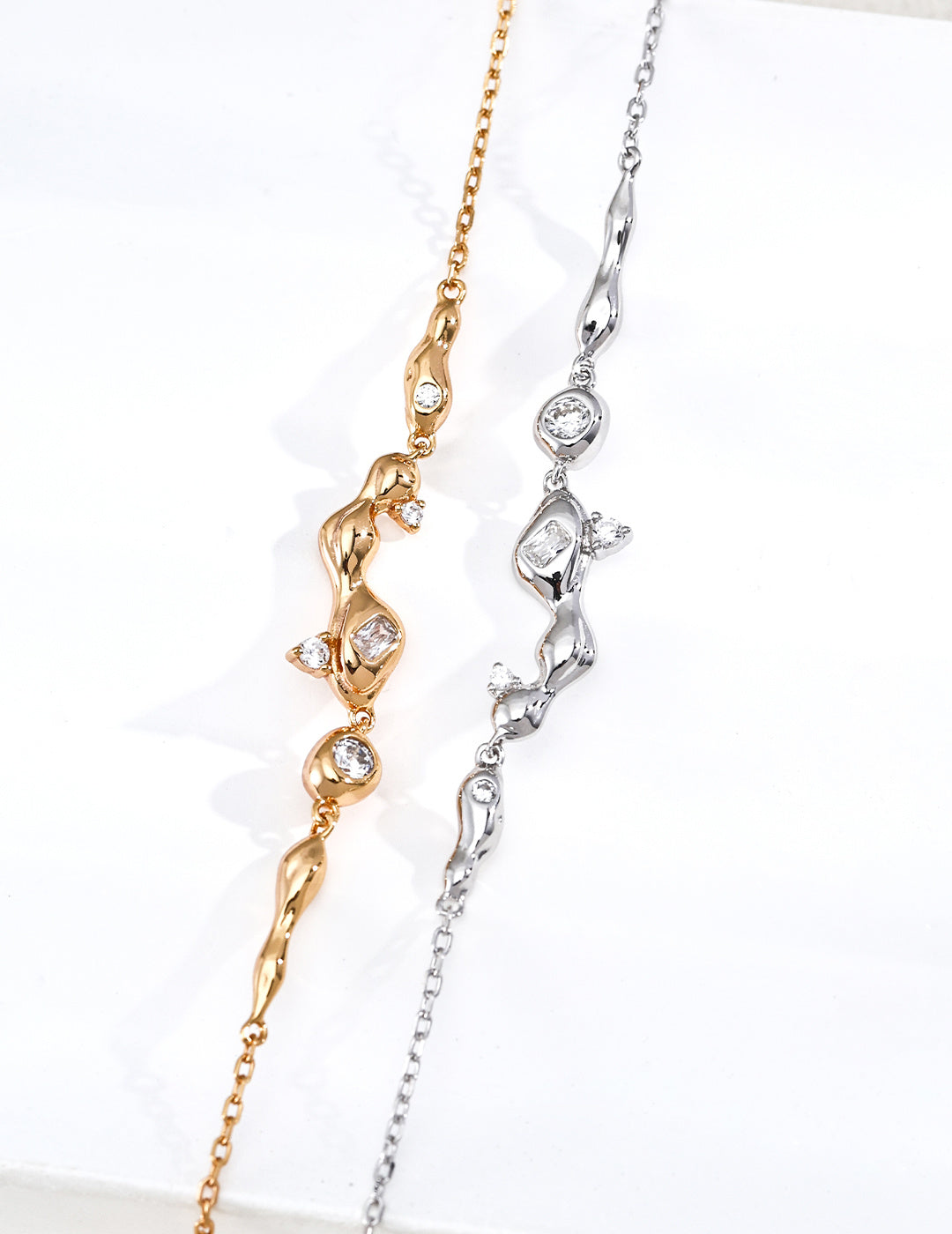 “Dreaming of the Milky Way” Zircon Necklace