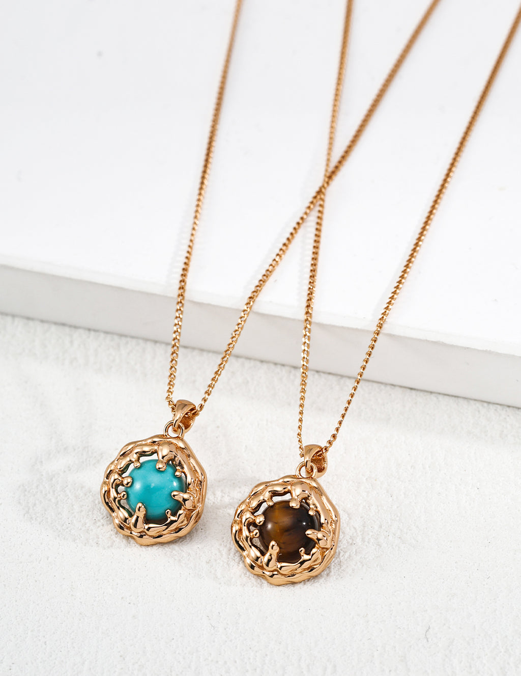Turquoise/Tiger's Eye Pendant Necklace